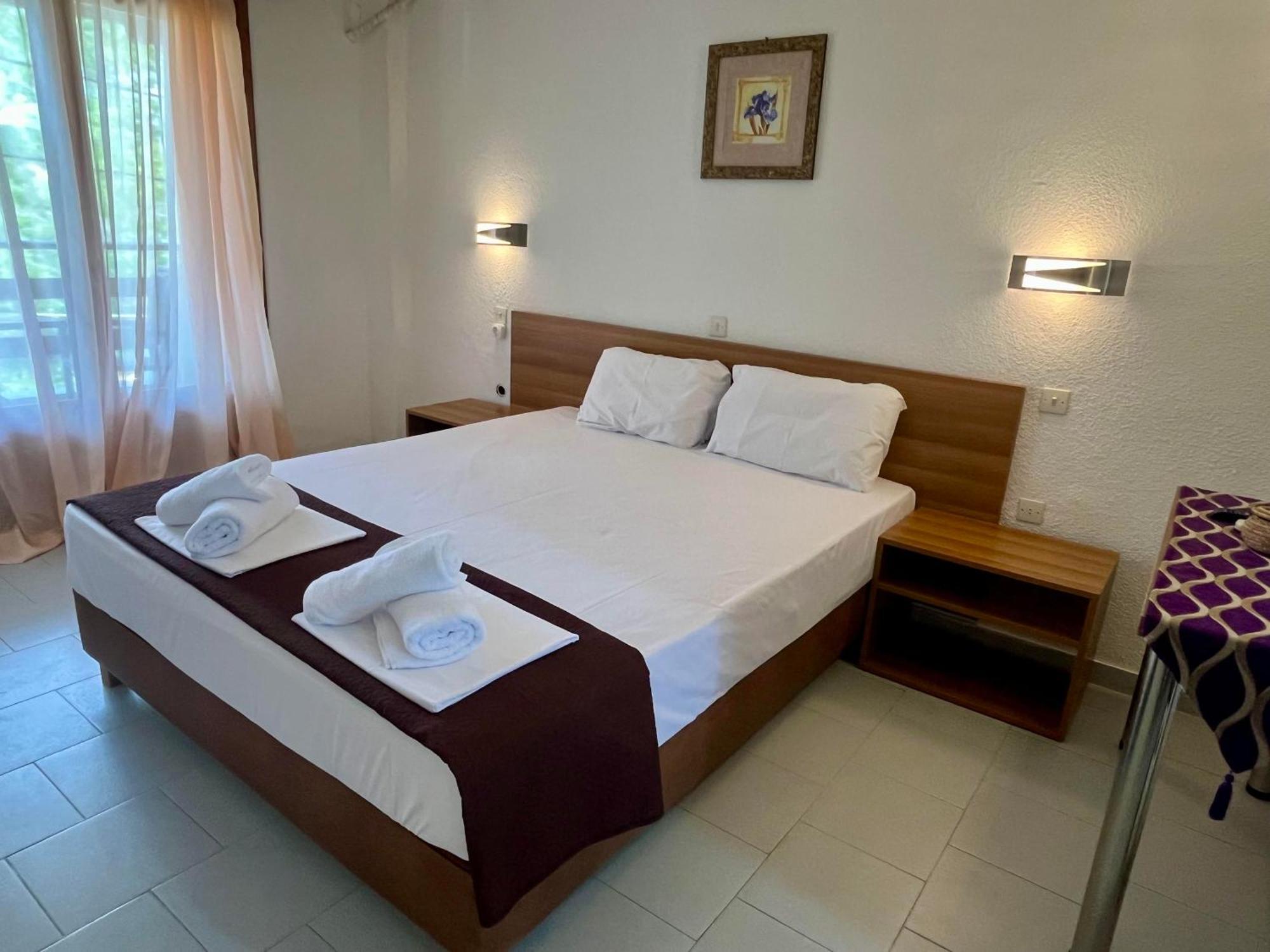 Sirtaki-Siviri Apartments Dış mekan fotoğraf